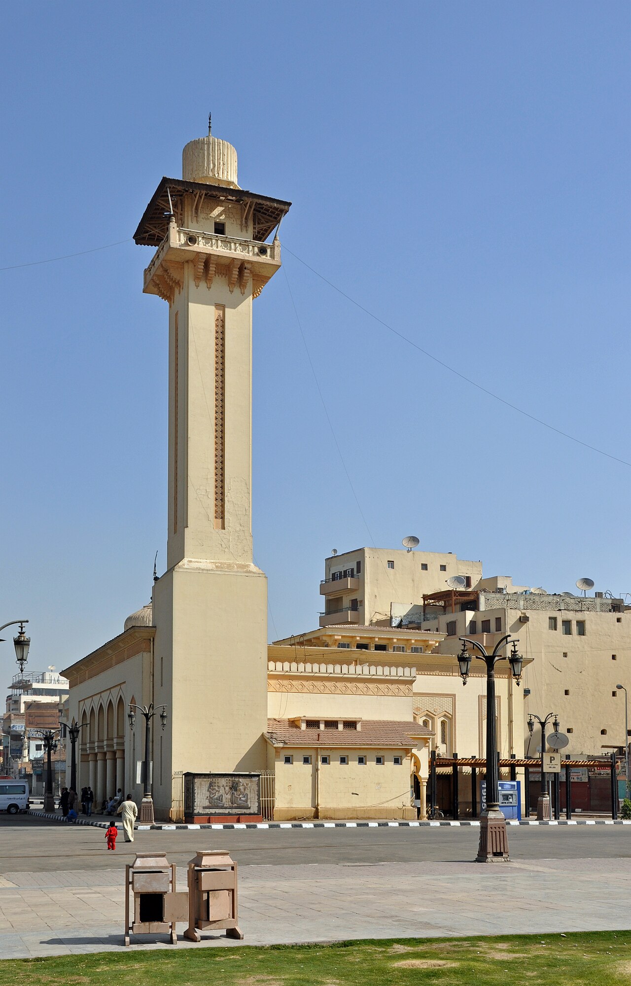 الأوقاف تفتتح 15 مسجدًا في مصر اليوم